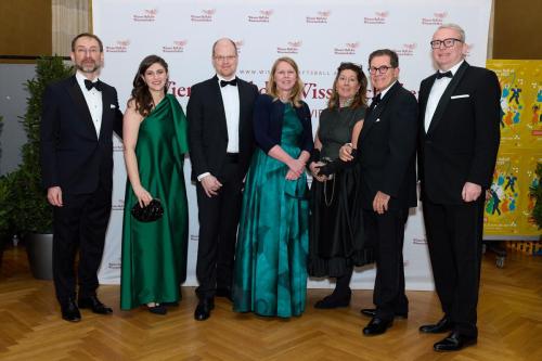 Michael Bronstein (Aithyra), Gabriela Bronstein, Andreas Bergthaler (CeMM), Anita Ender (CeMM), Stefanie Superti-Furga, Giulio Superti-Furga (CeMM)